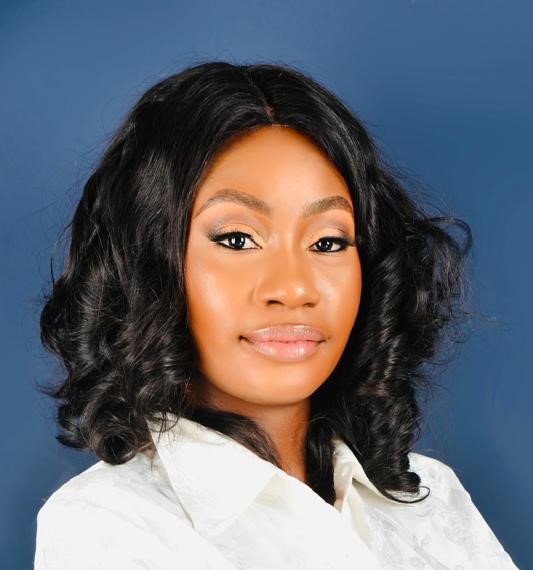  Christianah Akinyemi 